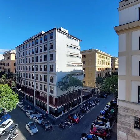 Cavour Giant Rom